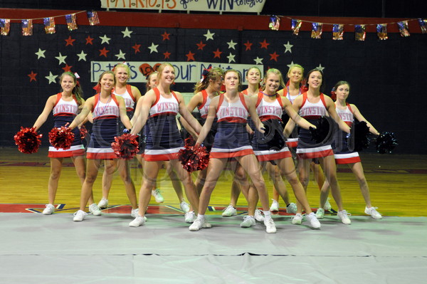 8-28 WA Pep Rally 165.JPG - SCRIVENER D300